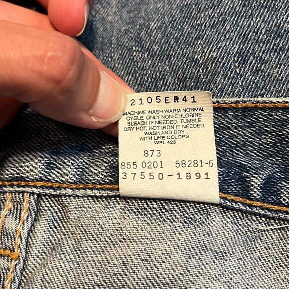 Levi’s 550 Relaxed Fit Denim Jean Shorts Jorts Size 40 - Picture 5 of 5